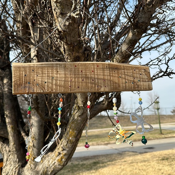 Handmade Wind Chime “Flutterflies” - Picture 8 of 17